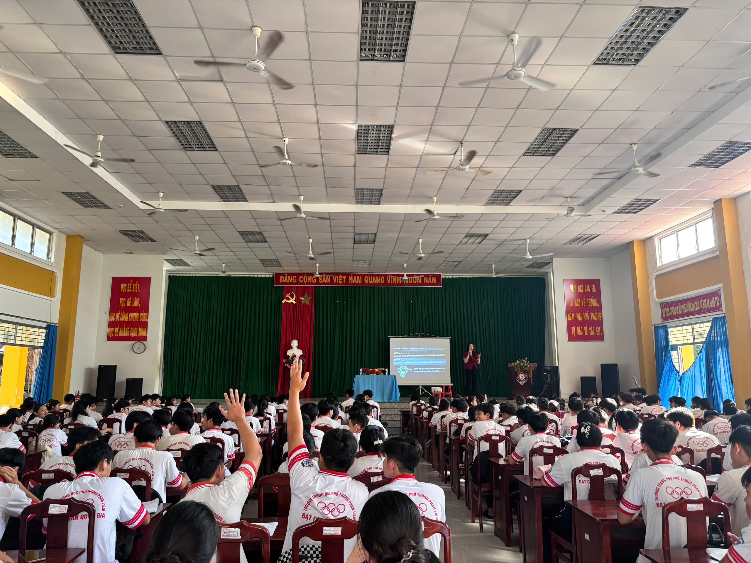 Workshop THPT Phan Liêm — Chọn ngành chọn trường thông minh thời AI